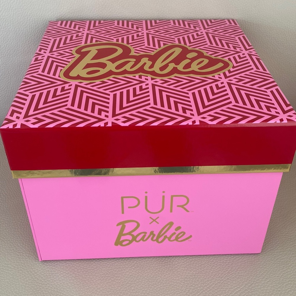 Basic Barbie collection